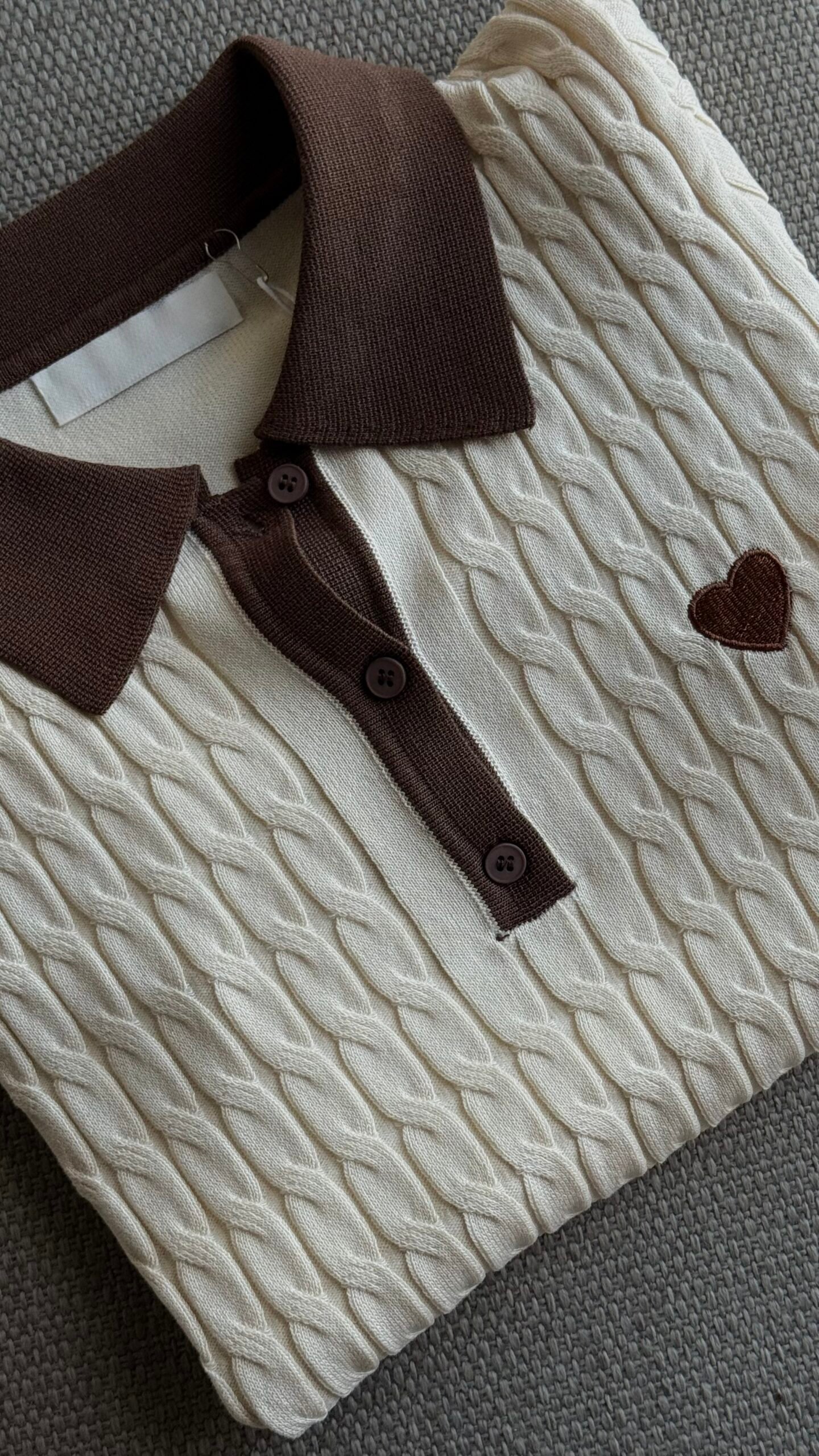 KREMINĖS SPALVOS MEGZTA PALAIDINĖ - Image 4