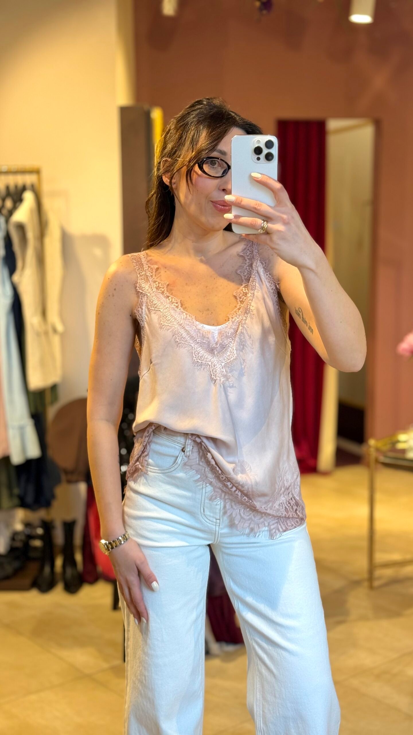 ŠVELNIOS ROŽINĖS SPALVOS PALAIDINĖ